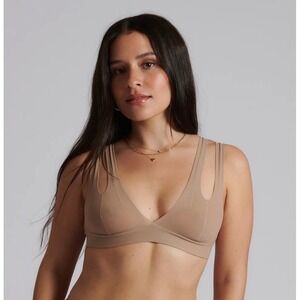 Elegant Tan Sports Bra for Women